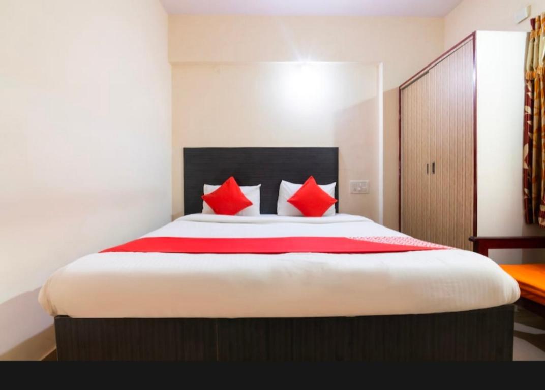 Royal Guest Inn Hsr Layout Bangalore Exterior photo